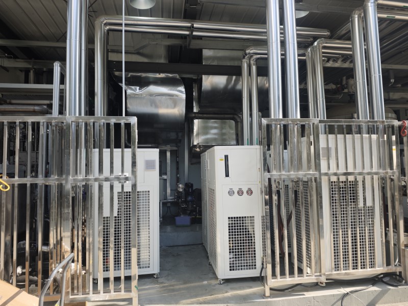 新芝阿弗斯高低溫控溫系統(tǒng)設(shè)備實拍圖2